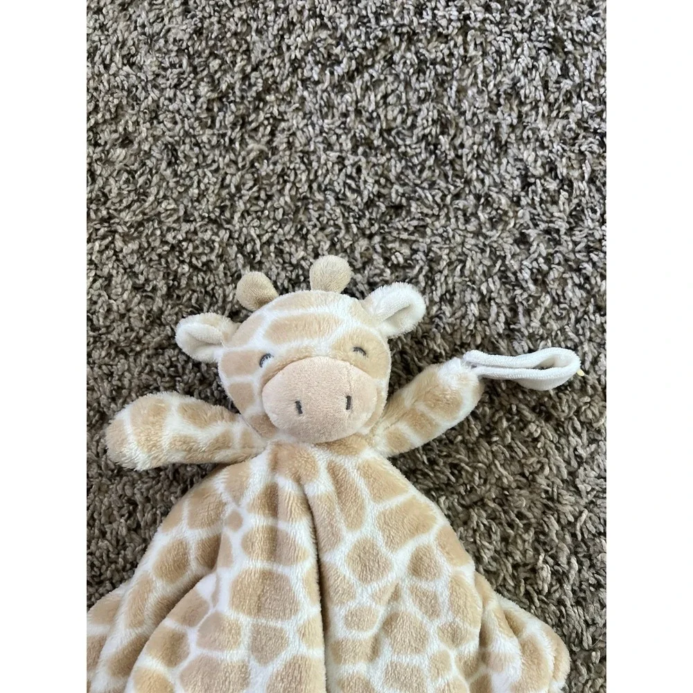 Carter's Giraffe Plush Security Blanket with‎ Pacifier Clip